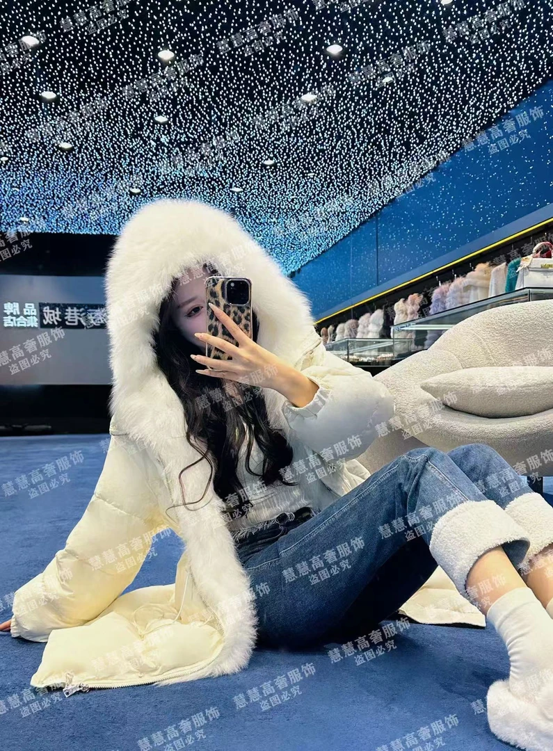 【慧慧专属】中长款狐狸毛领连帽90白鸭绒2024新款羽绒服 Y-9007