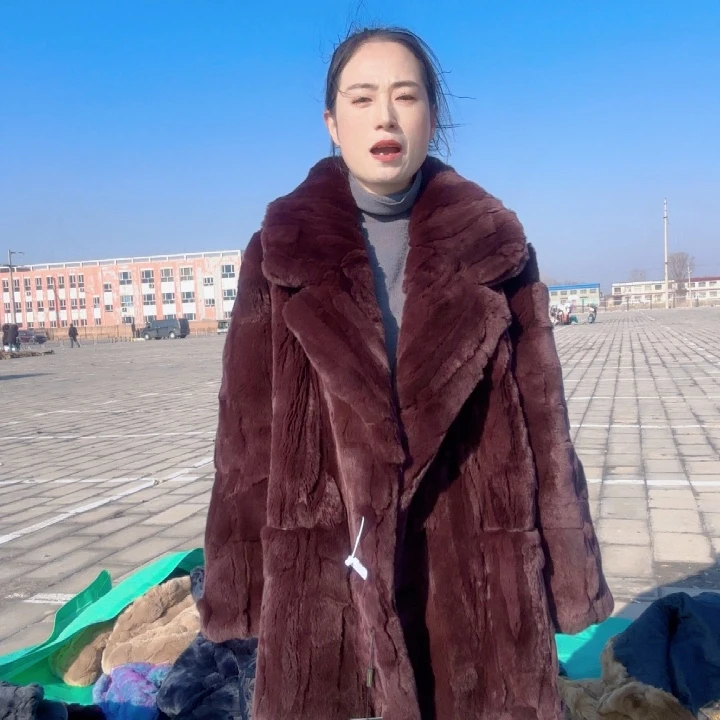 M****0暗红中长款大翻领xxl