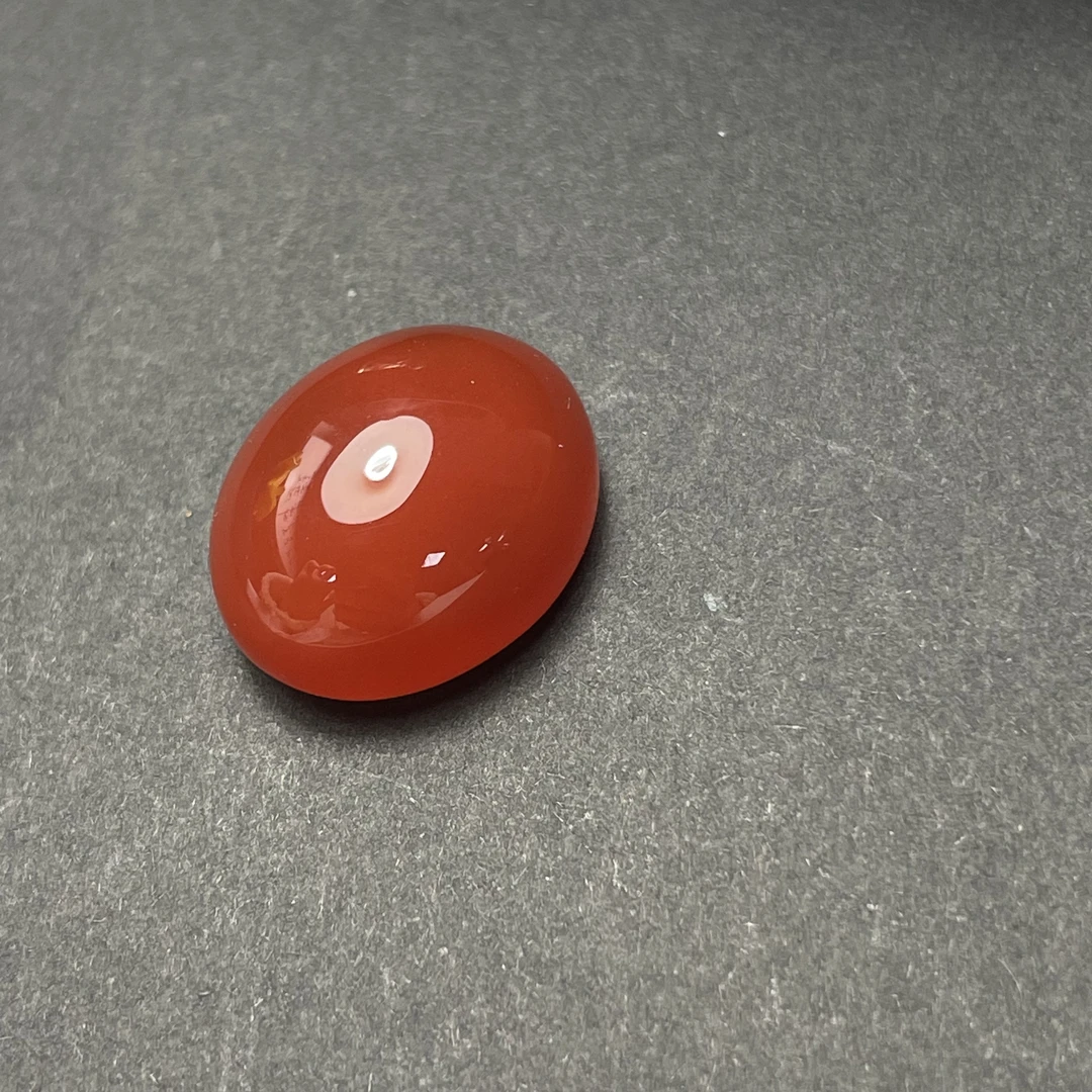 保山原矿冰红南红戒面蛋面原石长17.9mm宽14.4mm高8.9mm