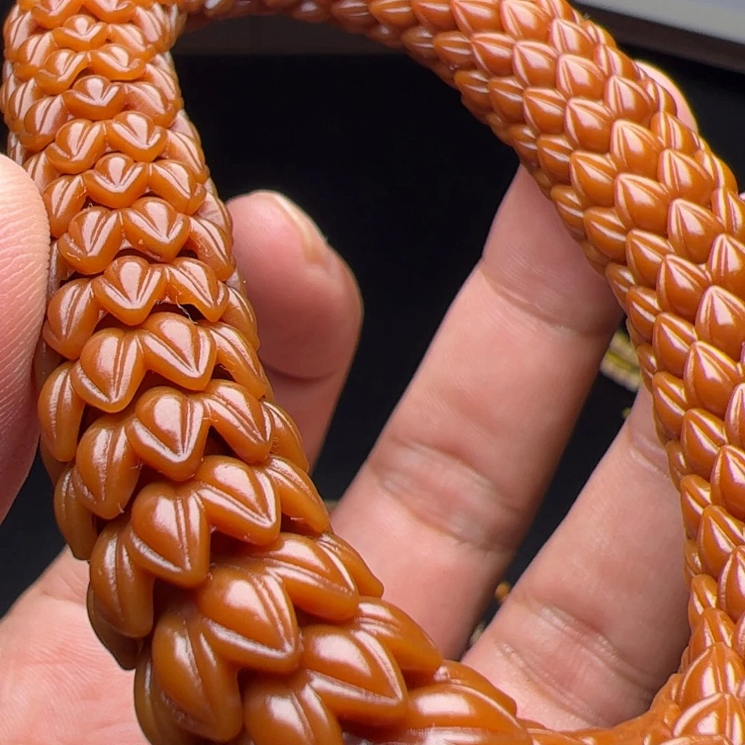 吊坠猴头核桃饿了就