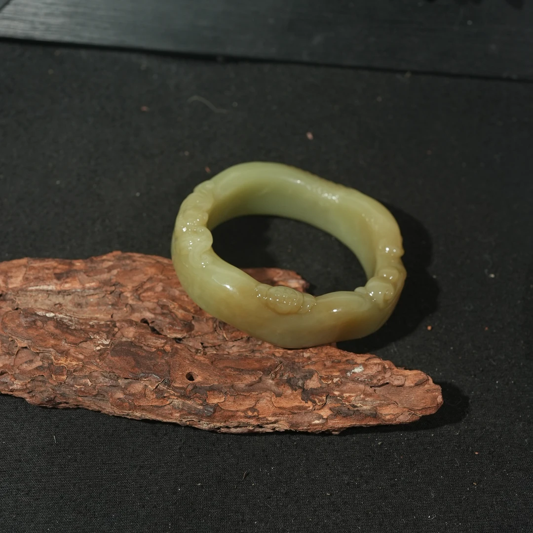 12.7香港王老板-和田玉手镯6c450