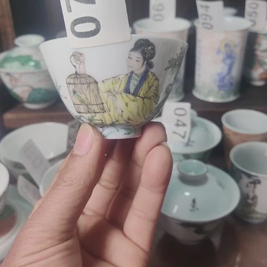 戴玉衡手绘陶瓷艺术