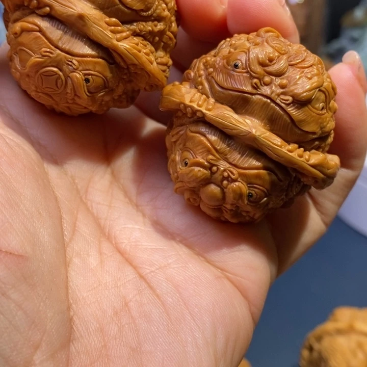 黑***娘手串/手链核桃金蟾四面雕刻