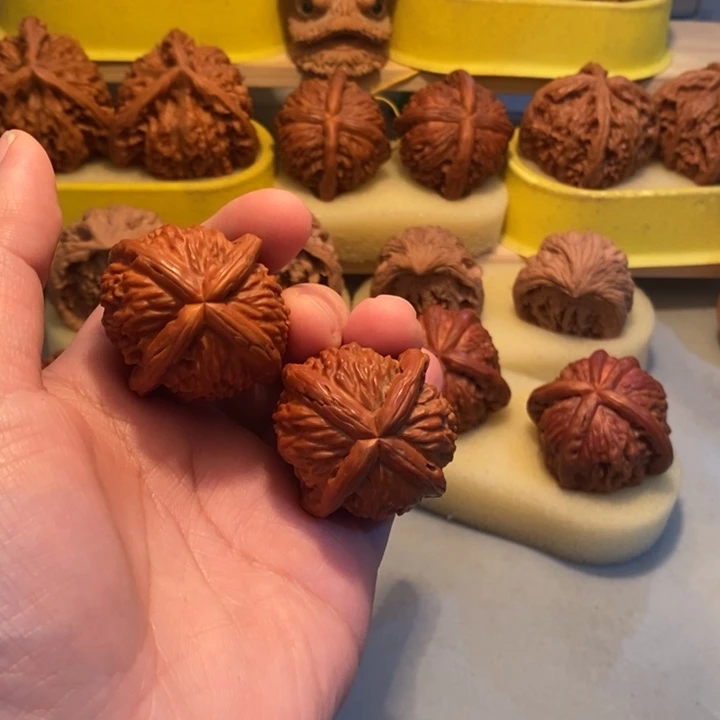 汽***寓吊坠文玩核桃nbbnnnnnn