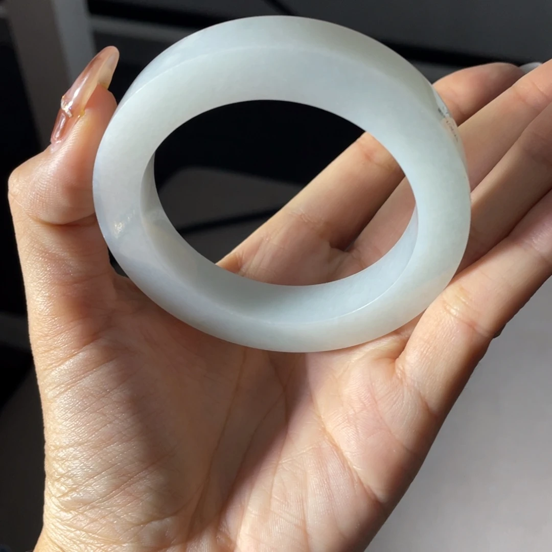 麦***喵定制翡翠未镶嵌正圈