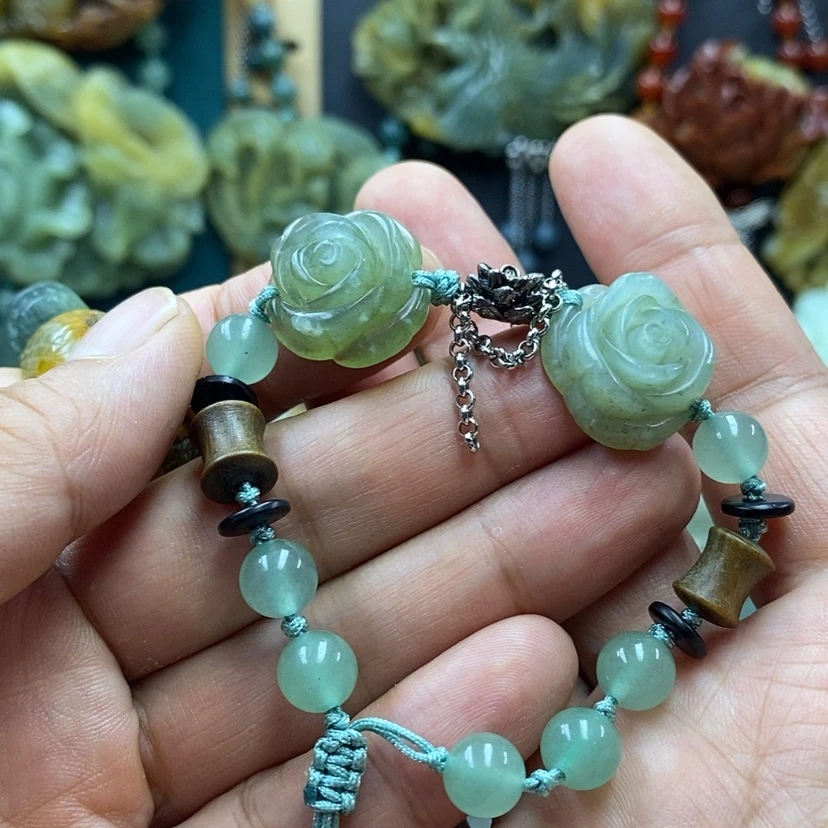 【闪购商品】蛇纹石玉未镶嵌手牌