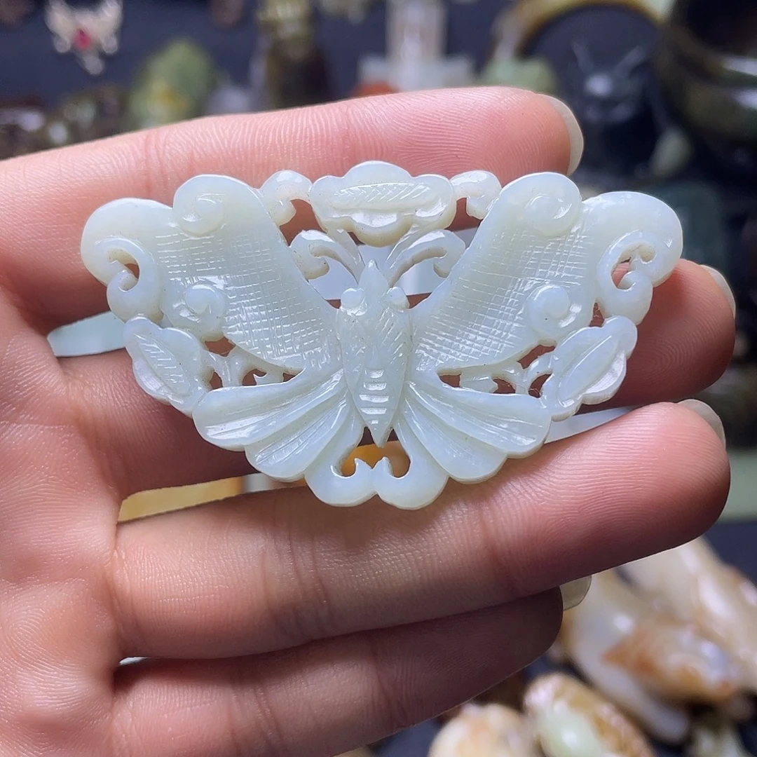 和田玉（糖玉）未镶嵌颈饰