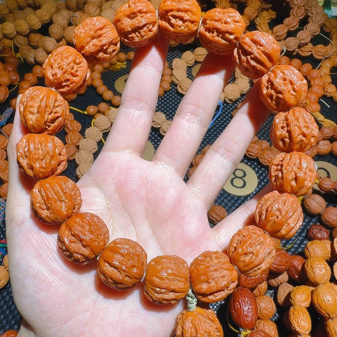 古**老文玩核桃吊坠树王京八棱手持