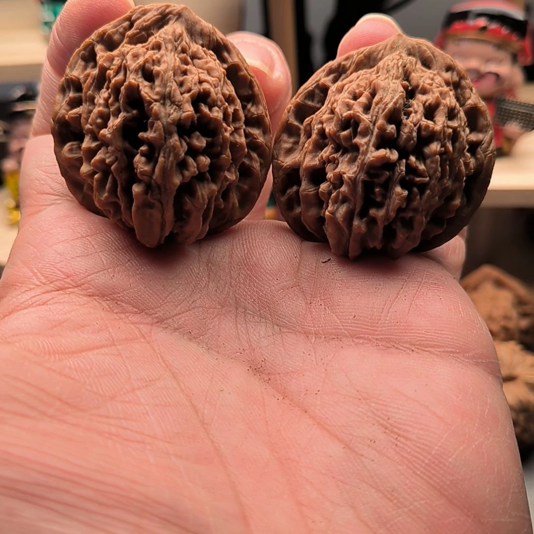 云***烟文玩核桃四座楼福利