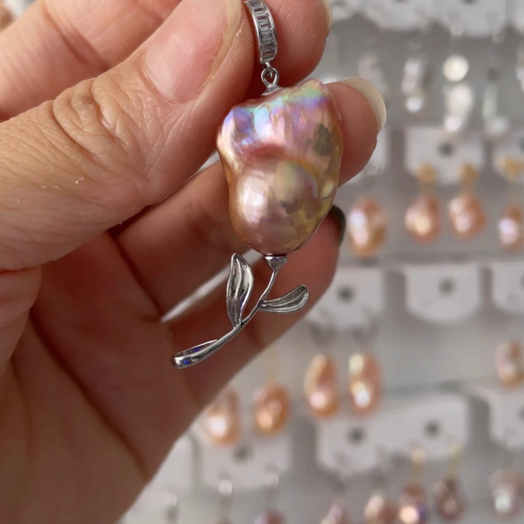 淡水珍珠银S925镶嵌颈饰静*水