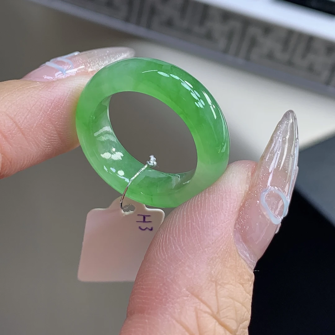 冰种翡翠玉戒指 15号 老坑满绿 阳绿缅甸翡翠戒圈 17.1-6.7-4.2mm