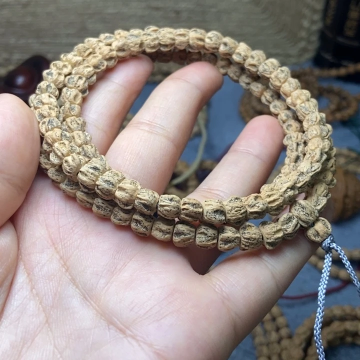 【闪购商品】吊坠柏香籽/百香籽