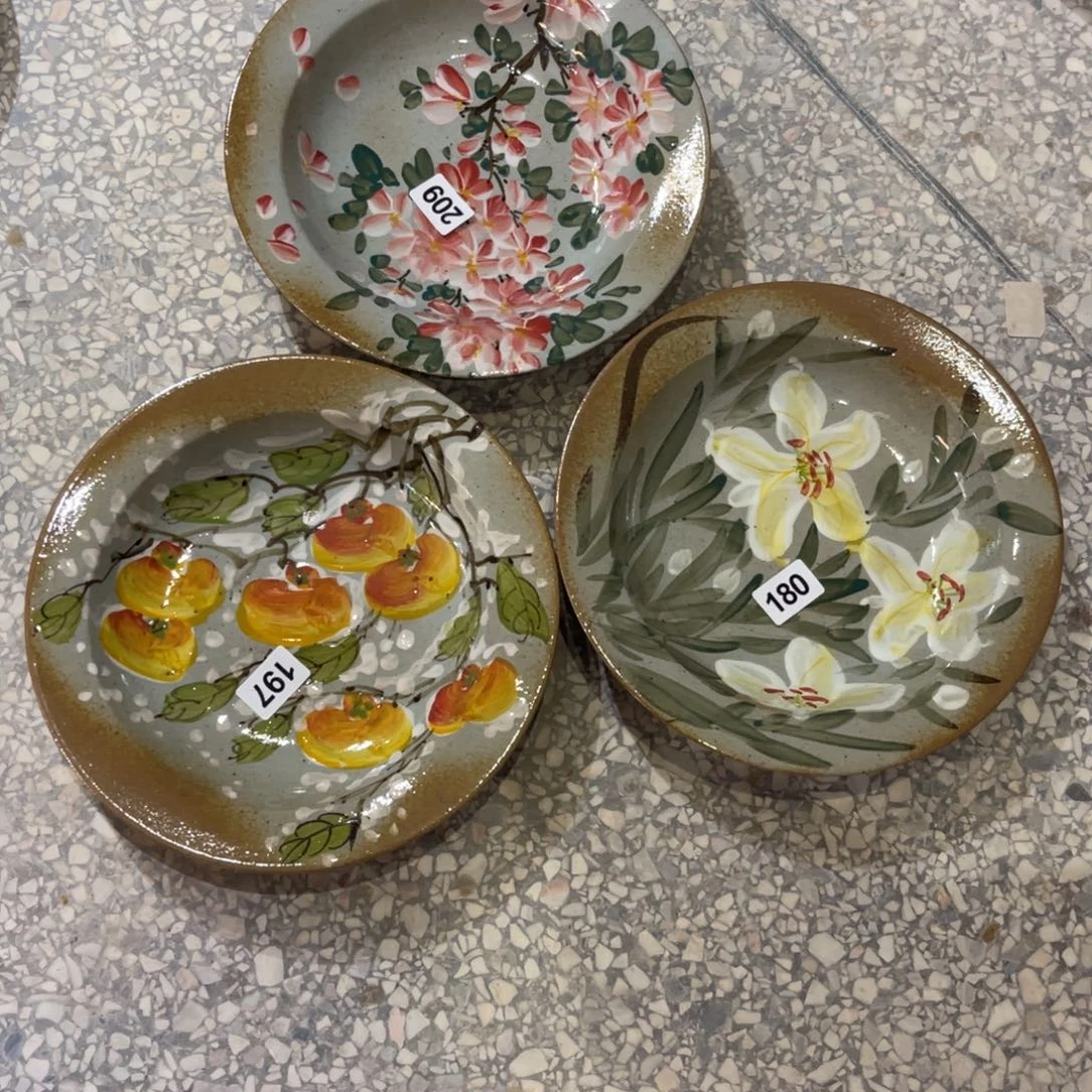 瓷片胡****?景德镇手工制作