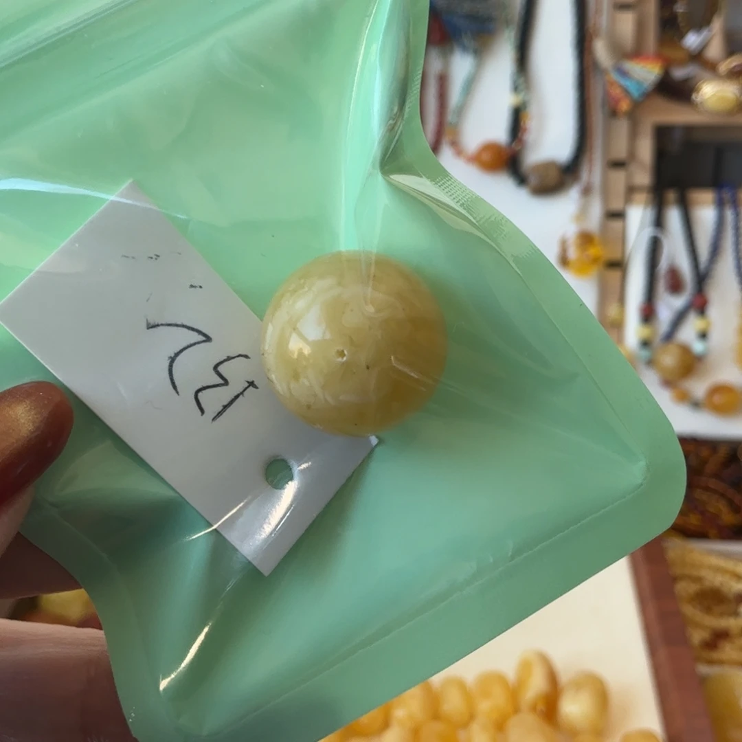 O***K树脂铁合金圆珠子