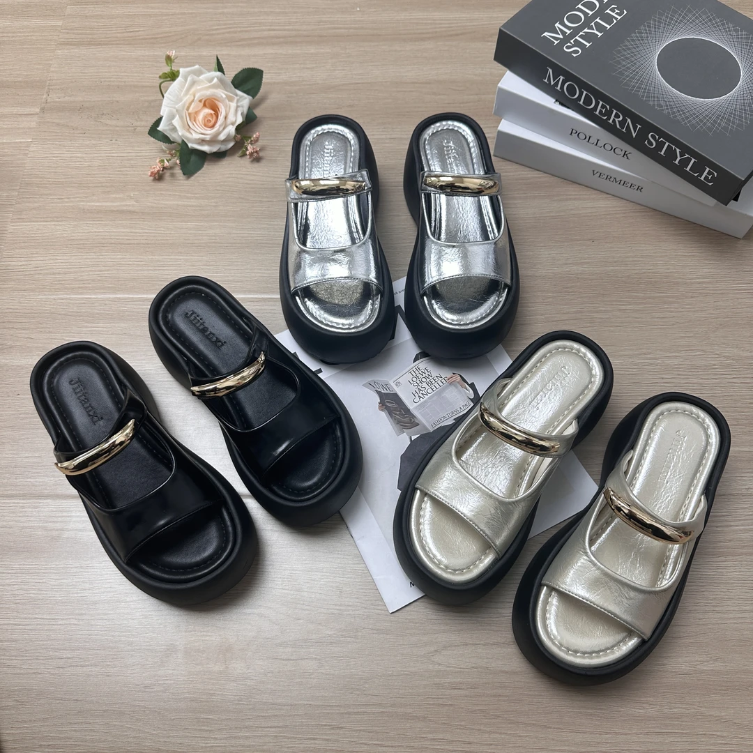 【M7】新款超轻厚底百搭拖鞋休闲复古韩版设计感小众沙滩金属扣女鞋