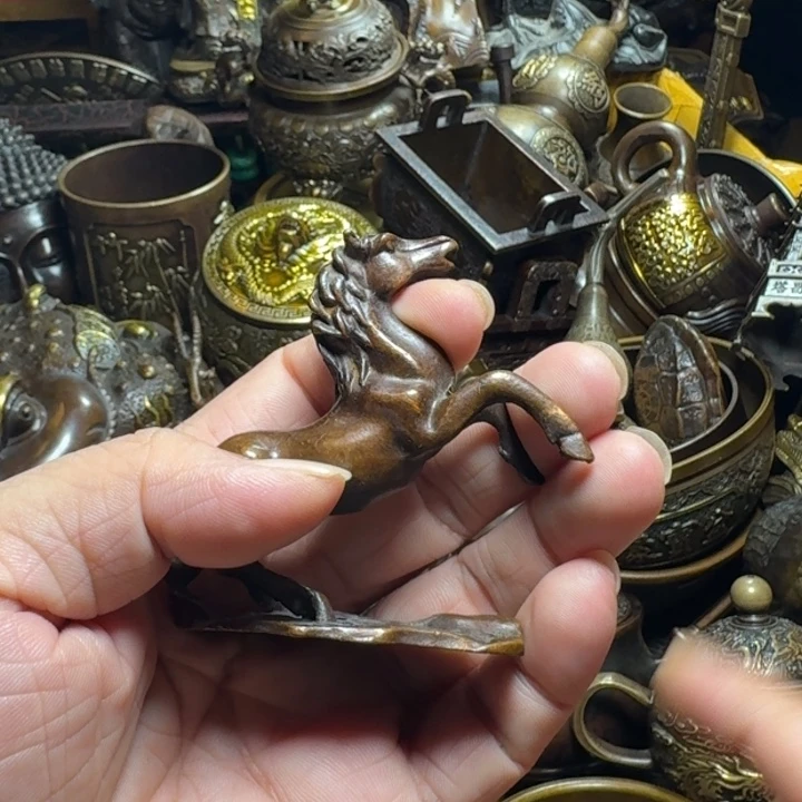 铜器摆件收收藏藏