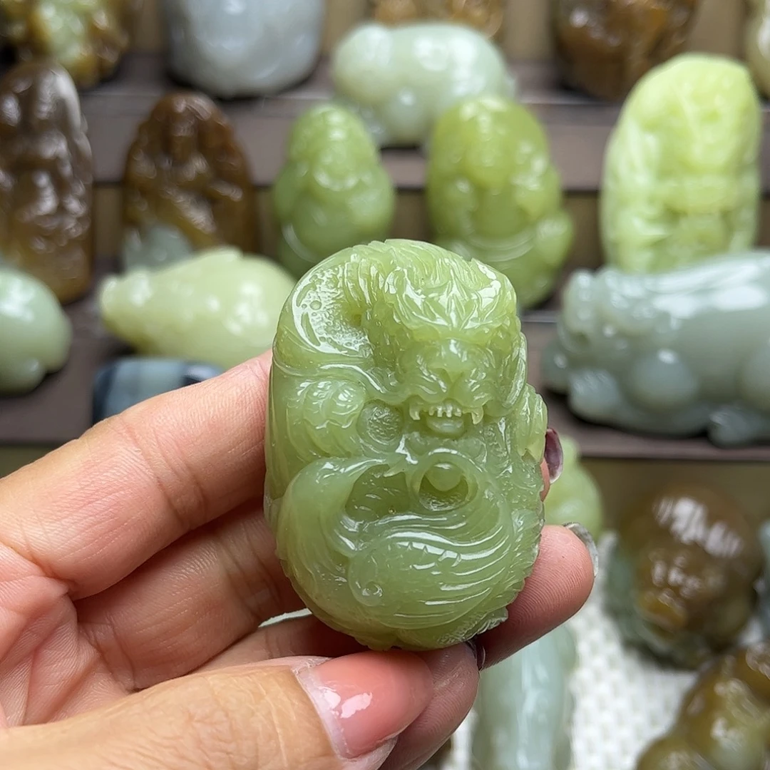 和田玉未镶嵌挂件