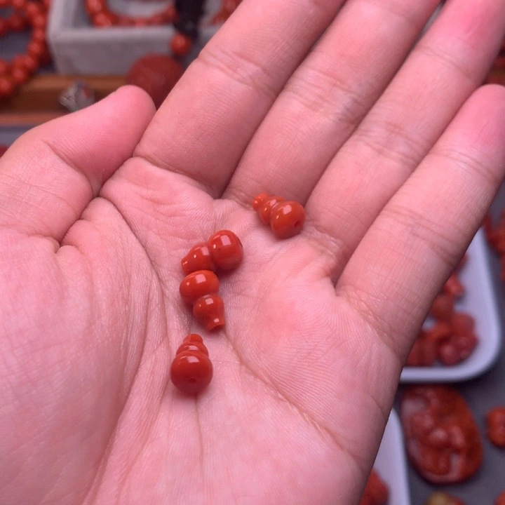 【闪购商品】南红玛瑙配饰未镶嵌财***娘微瑕