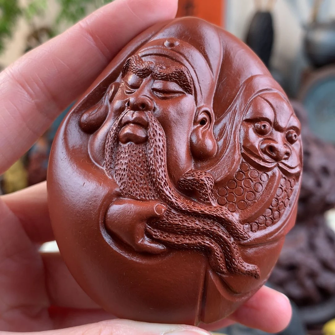 紫砂茶宠关二爷手把件朱泥大红袍
