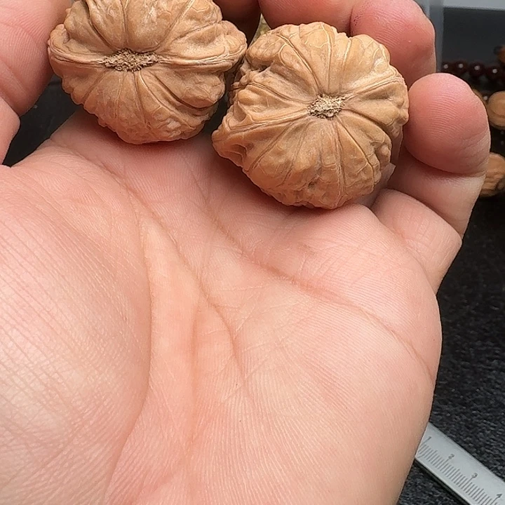 文玩核桃吊坠南瓜