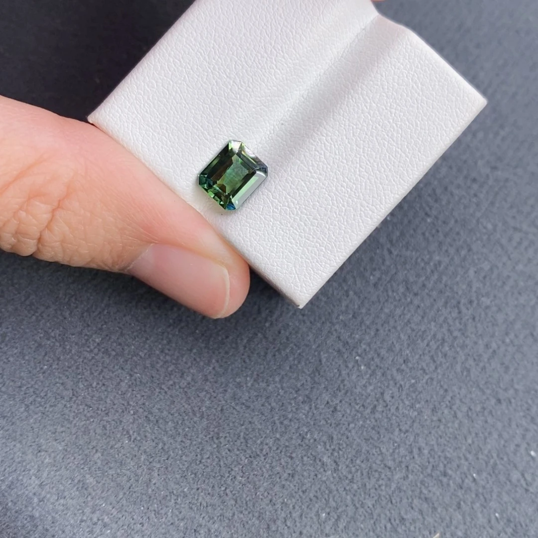 蓝宝石裸石未镶嵌壹*