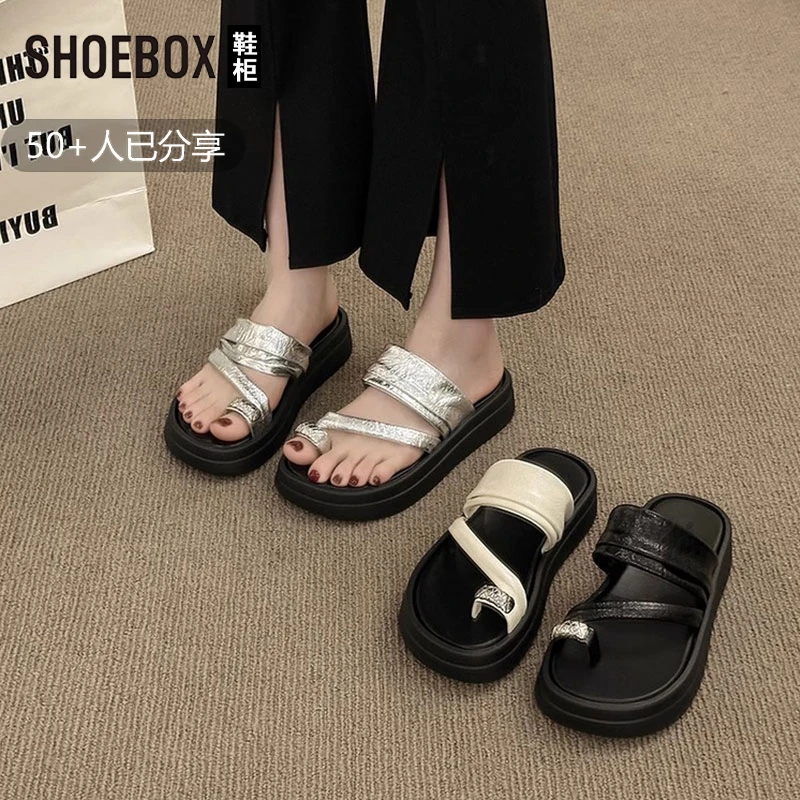 达芙妮集团旗下绝美厚底套趾凉拖鞋女夏外穿2025新款配裙子人字拖