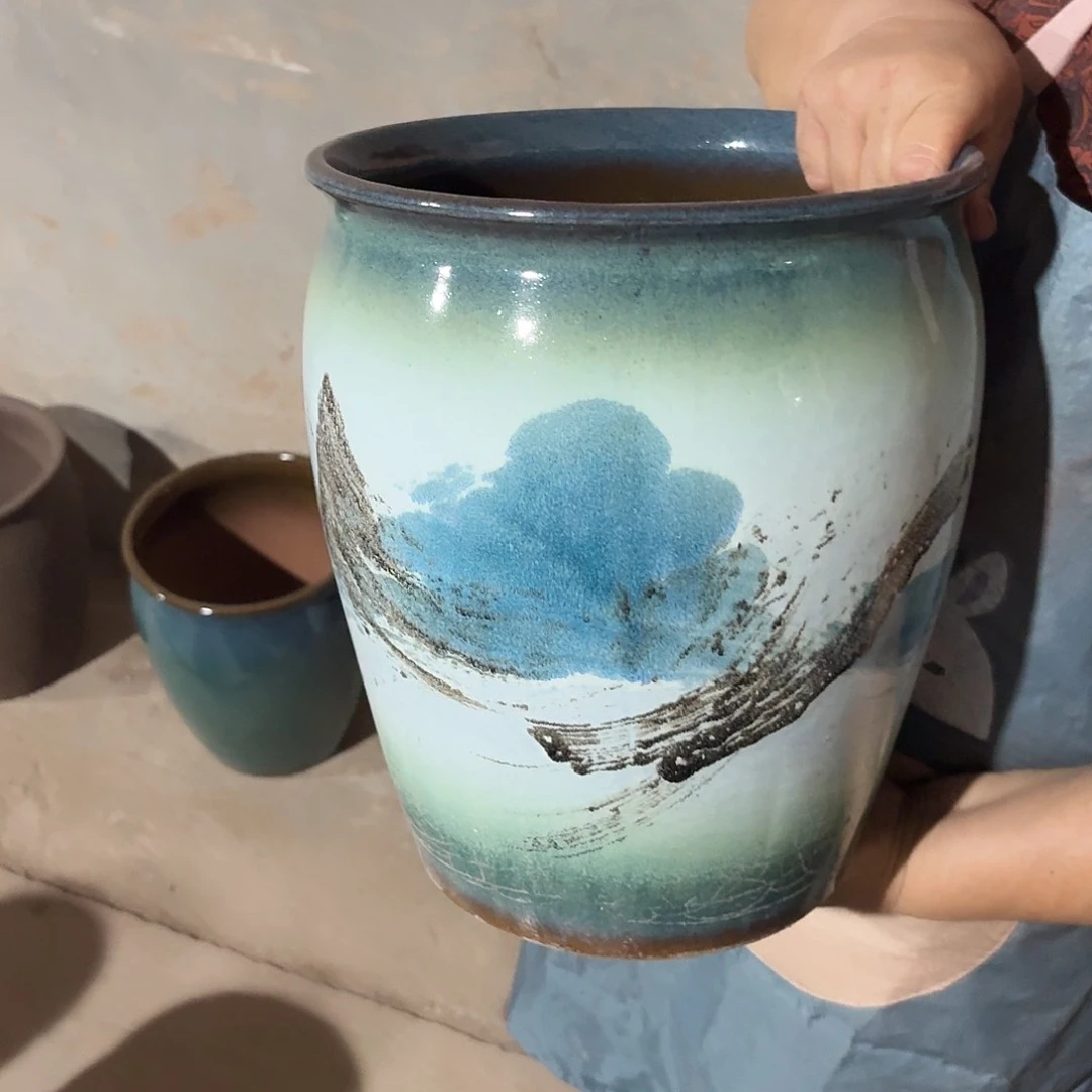 紫砂花盆口25高30一个
