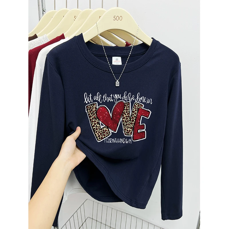 藏蓝色小衫打底女春季新款韩版豹纹字母印花时尚百搭正肩长袖t恤