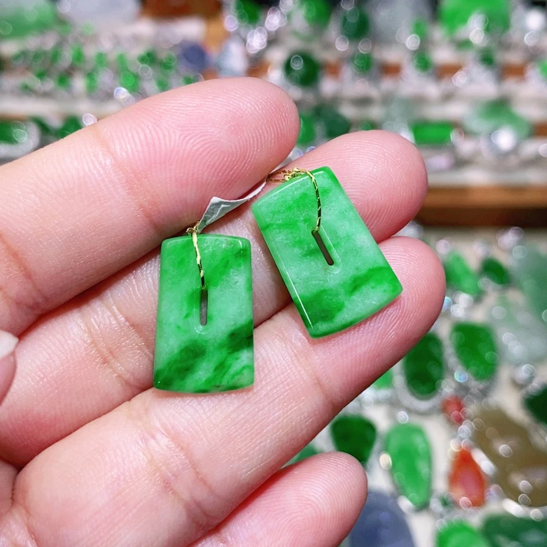 【闪购商品】未镶嵌挂件翡翠裸石