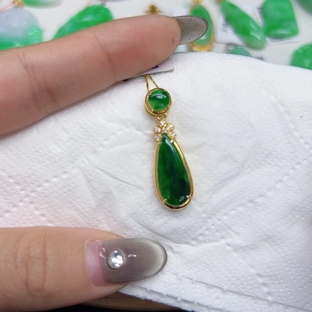 翡翠颈饰银S925镶嵌天然Ａ货翡翠