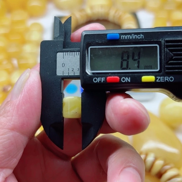 未镶嵌琥珀（矿物珀）裸石