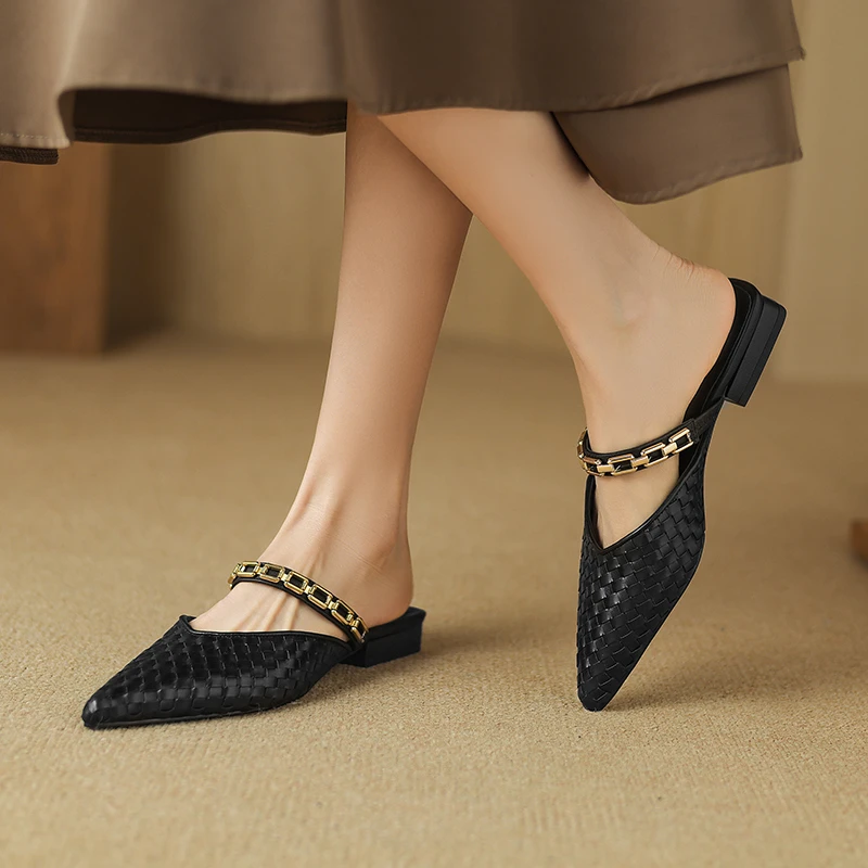 轻奢鞋子夏季凉鞋时尚粗跟包头拖鞋真皮百搭外穿法式尖头懒人女鞋