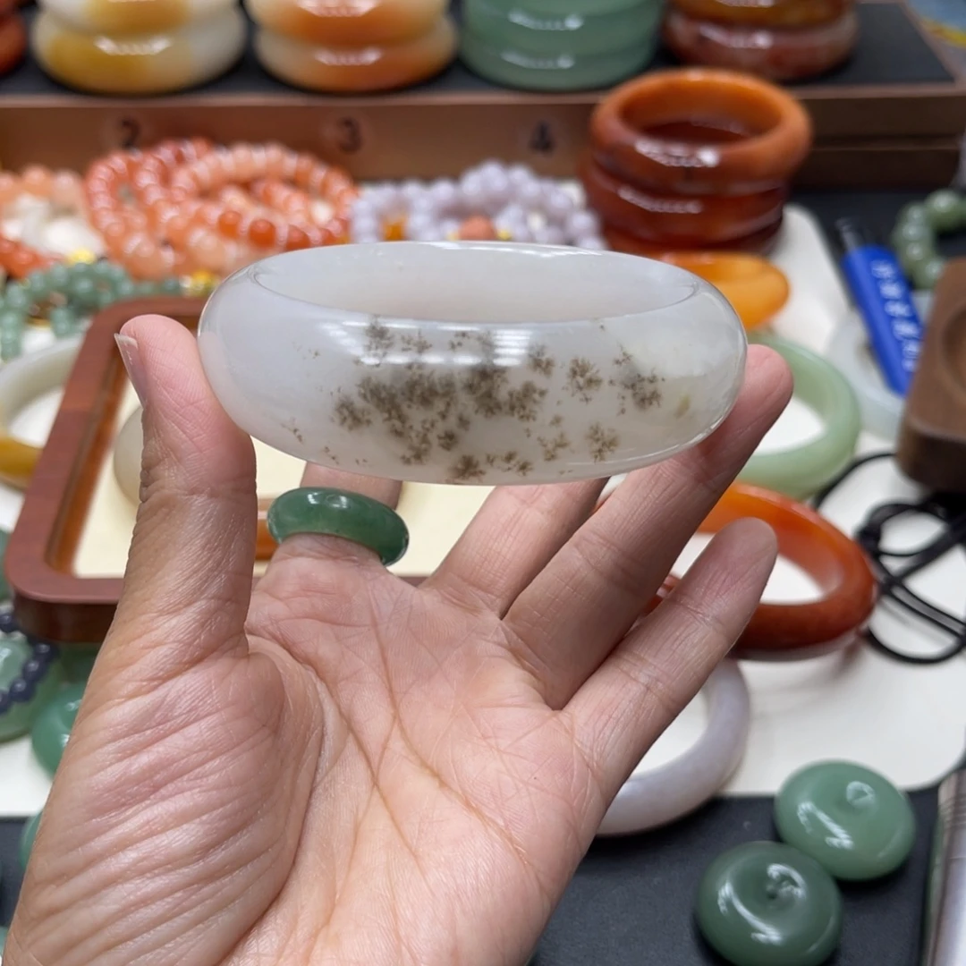 回***️未镶嵌石英岩玉珠宝奇石