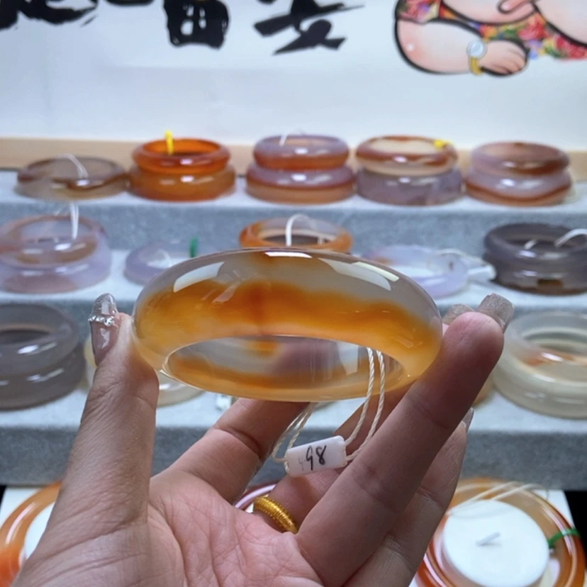 【闪购商品】玛瑙/玉髓手镯未镶嵌苗*