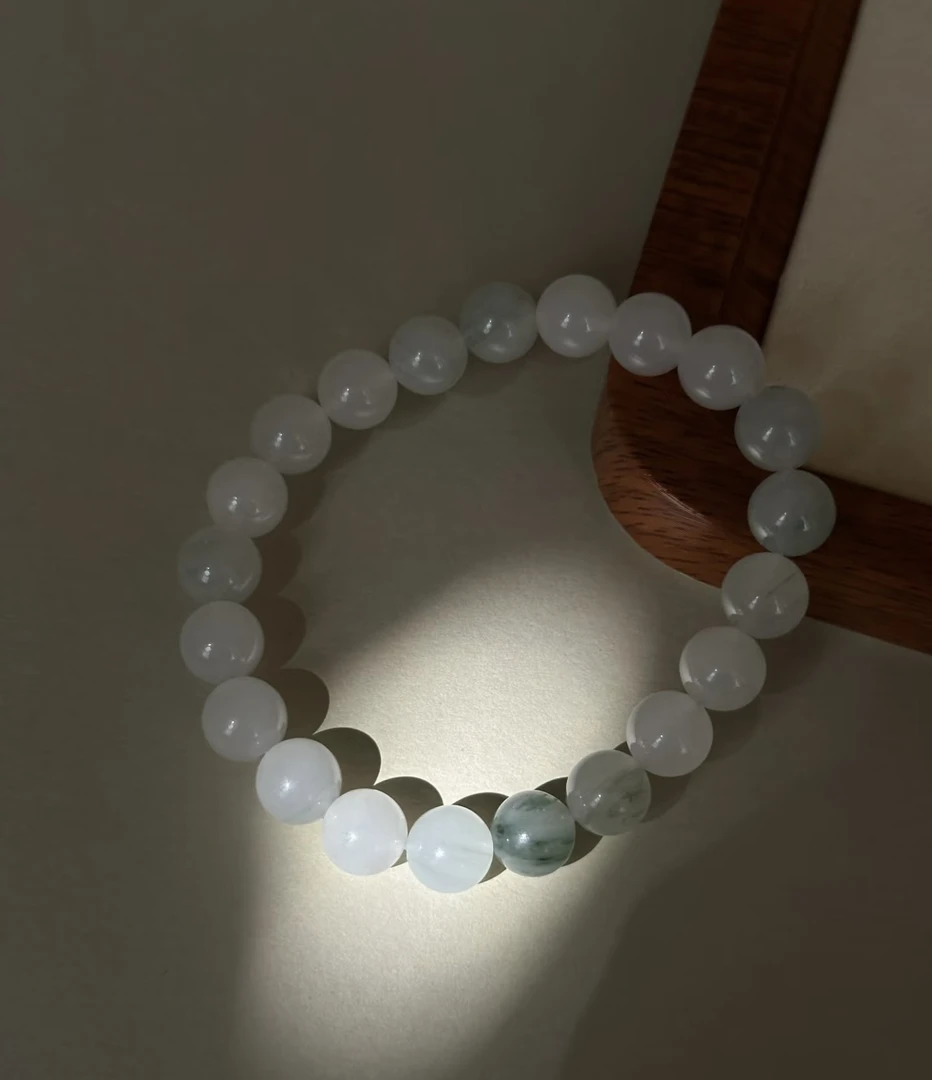 天山翠手串百搭玉石手串叠戴透亮