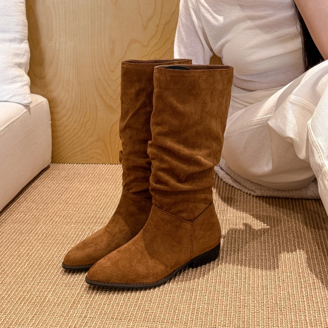 elingstudio 秋天氛围！枫叶棕尖头皱褶长筒靴女秋季显瘦骑士靴子