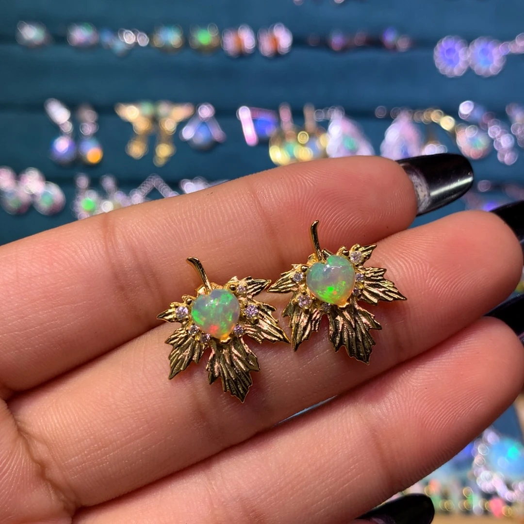 欧泊银S925镶嵌耳饰