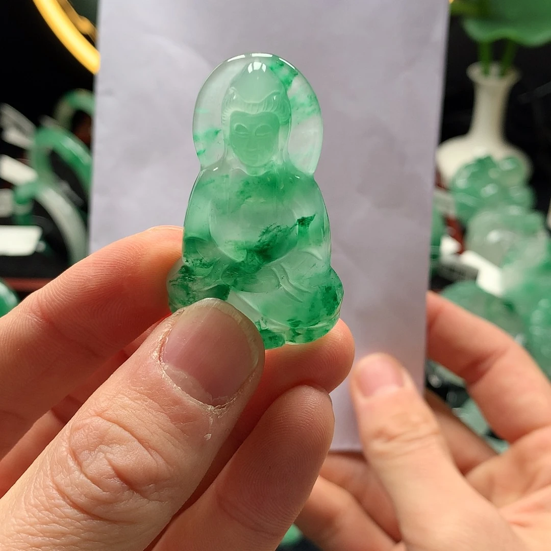 石英质玉吊坠未镶嵌纤*