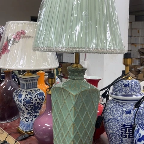 瓶瑕疵。。。。。。。。。。。。。。。