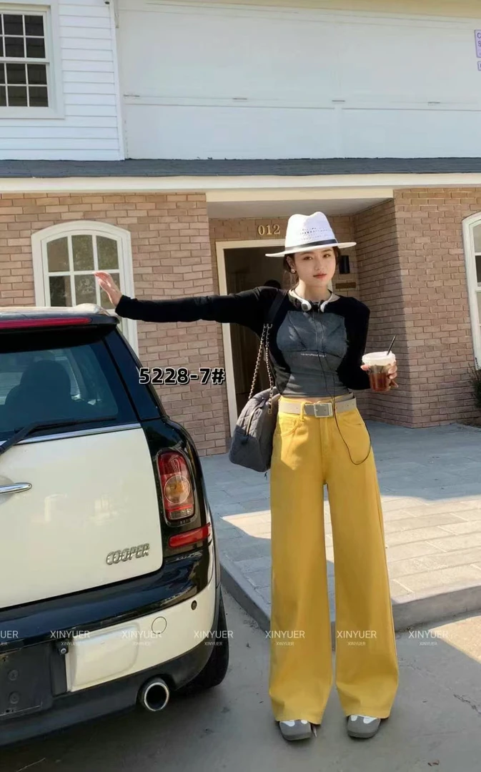 芊姐推荐时尚牛仔裤黄色