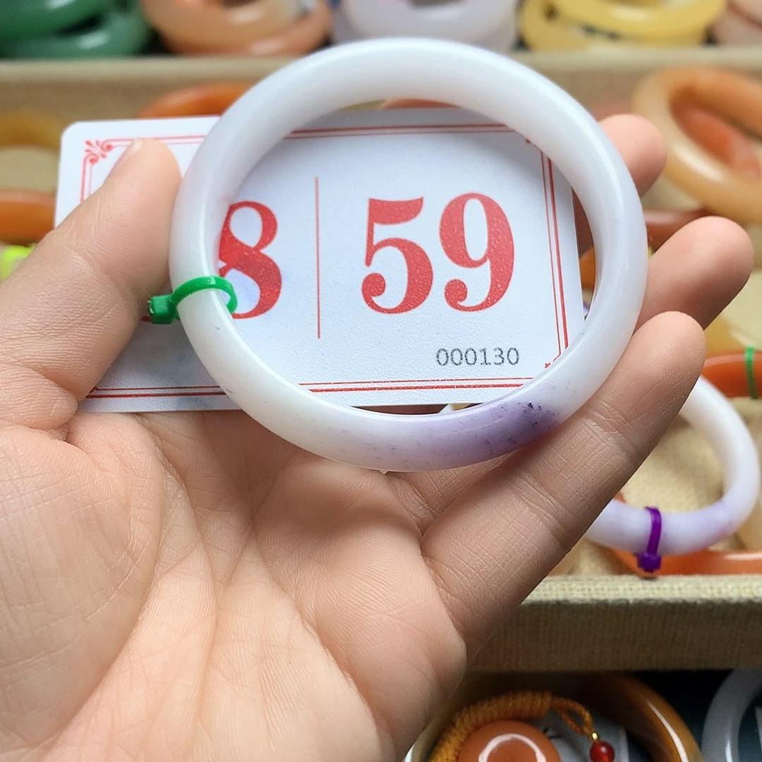 未镶嵌石英质玉（黄龙玉）手镯洋**…