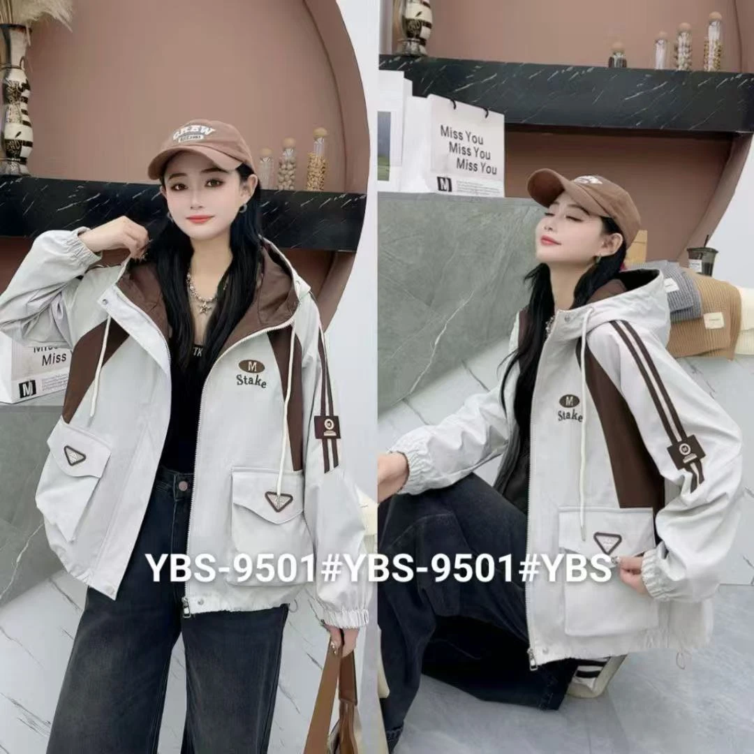 9501#拼接大口袋春款连帽休闲冲锋衣外套女（衣长63左右）百搭时尚