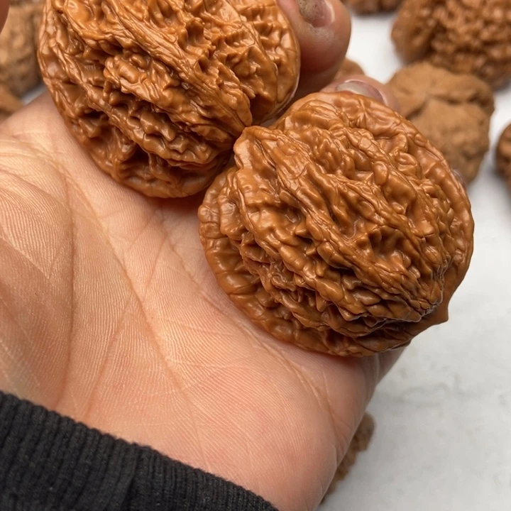 文玩核桃把件用****8虎头