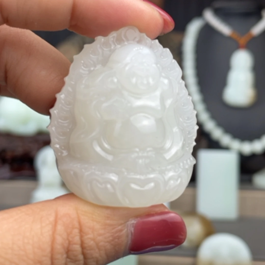 【闪购商品】颈饰未镶嵌和田玉