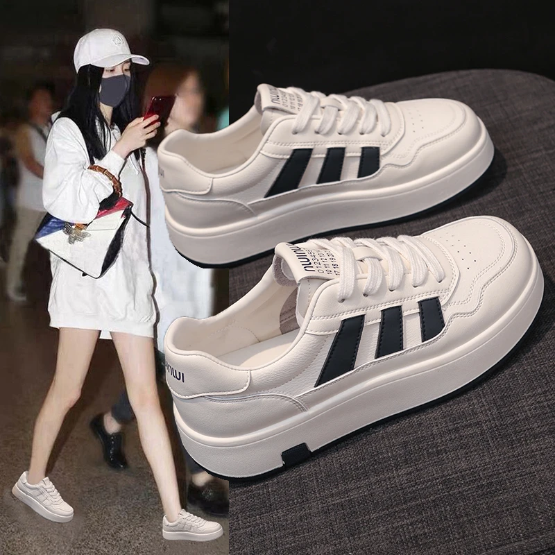 平底轻便软底小白鞋女2025秋季透气新款学生百搭运动休闲鞋