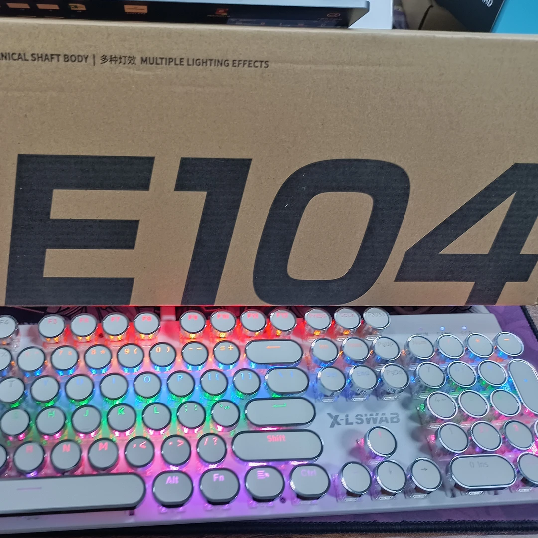 准新品 EWEADN/前行者 E104机械键盘有线电脑笔记本游戏办公适用