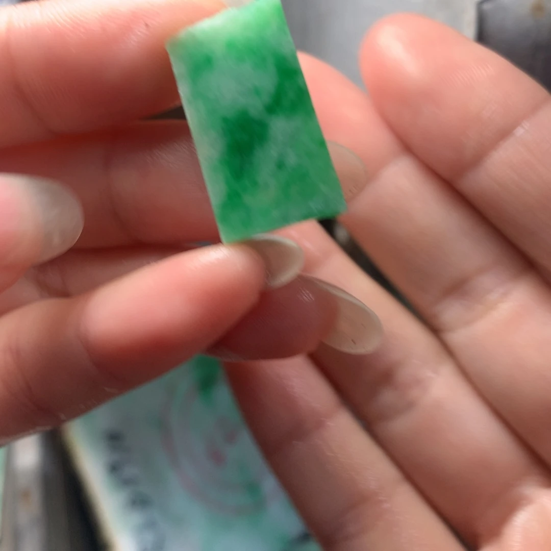 未镶嵌定制翡翠翡翠