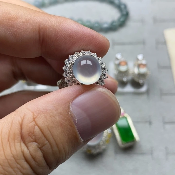 未镶嵌定制翡翠高冰9.5mm