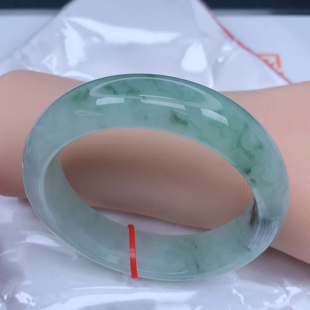 【闪购商品】未镶嵌手镯翡翠，59