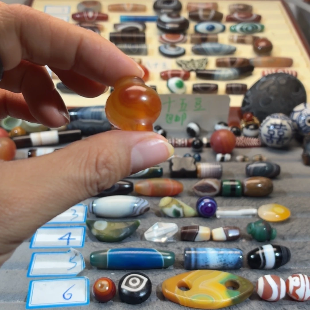 a***j玛瑙/玉髓合金颈饰